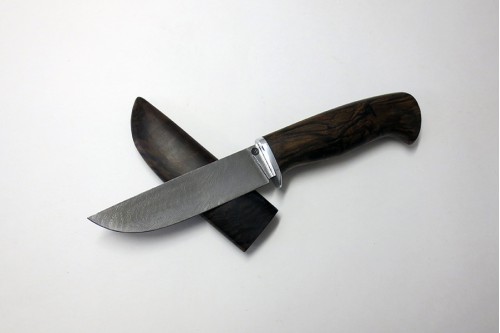 Нож "Олень" (малый) дамасская сталь, (деревянные ножны) - работа мастерской кузнеца Марушина А.И.